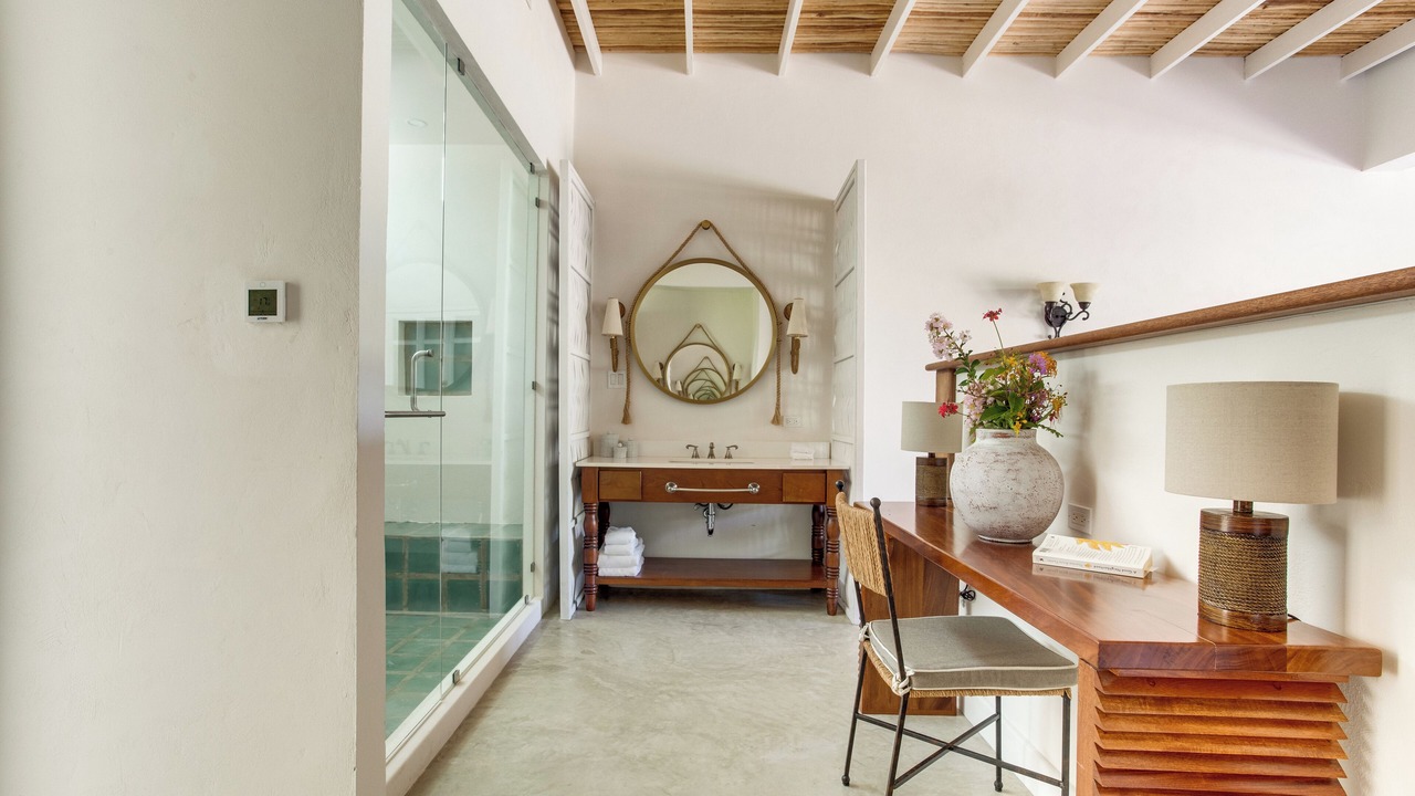 Photo of Bathroom in Placencia