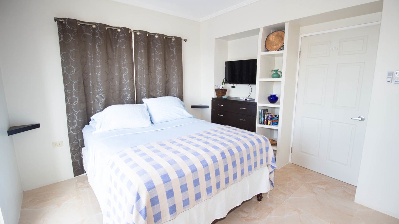 Photo of Bedroom in Eden Gardens