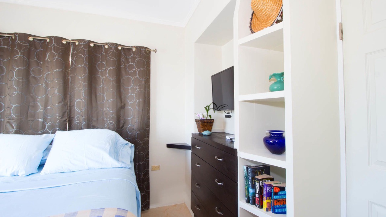 Photo of Bedroom in Eden Gardens