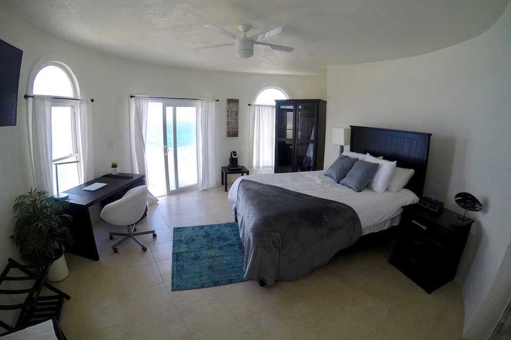 Photo of Bedroom in Gregory Town