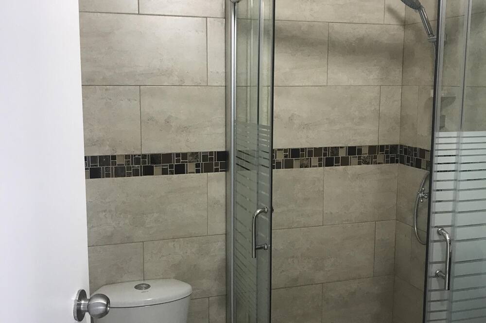Photo of Bathroom in Boegoeroei