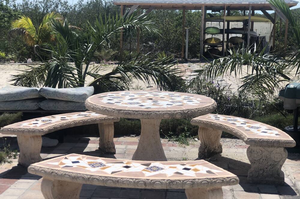 Photo of Outdoor in Conch Bar