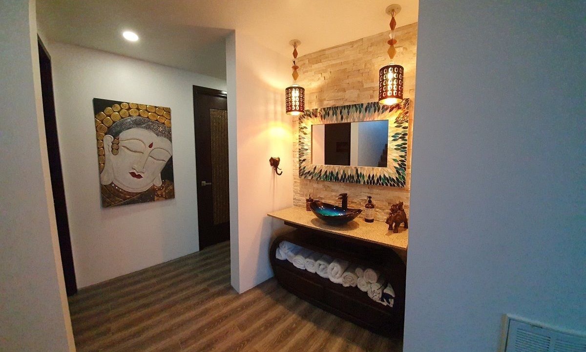 Photo of Bathroom in Caye Caulker