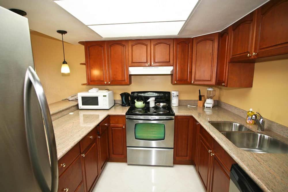 Photo of Kitchen in Bahama Reef