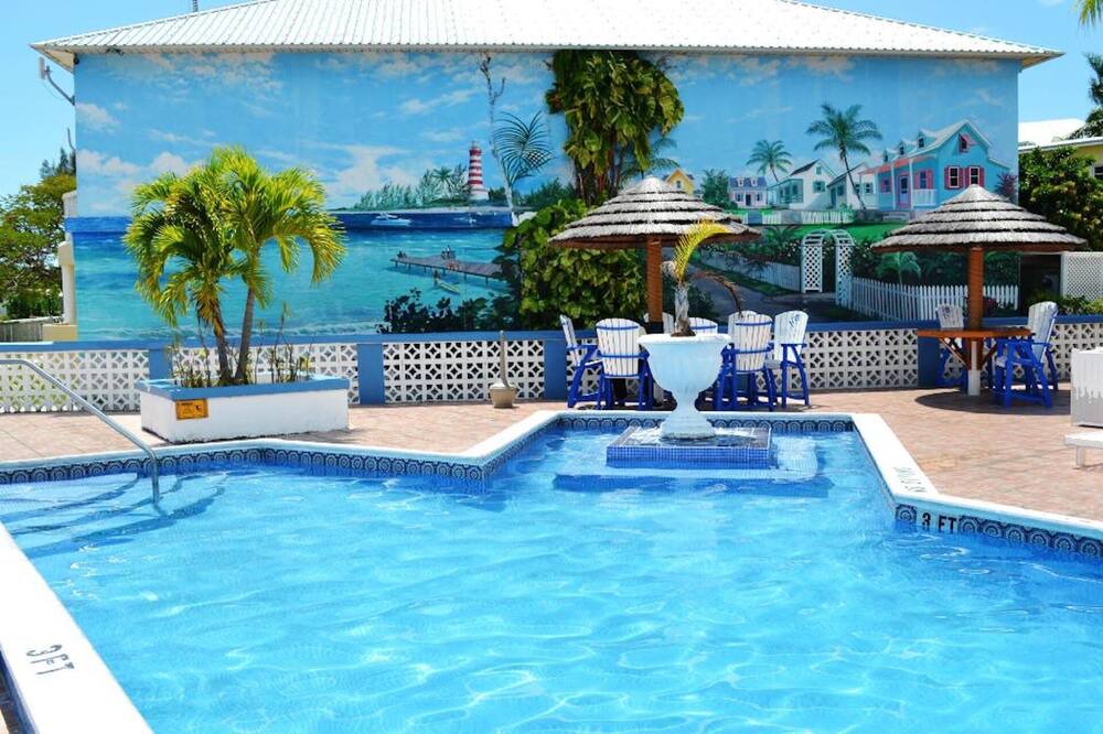 Photo of Outdoor in Bahama Reef