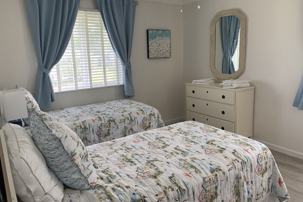 Photo of Bedroom in Treasure Cay