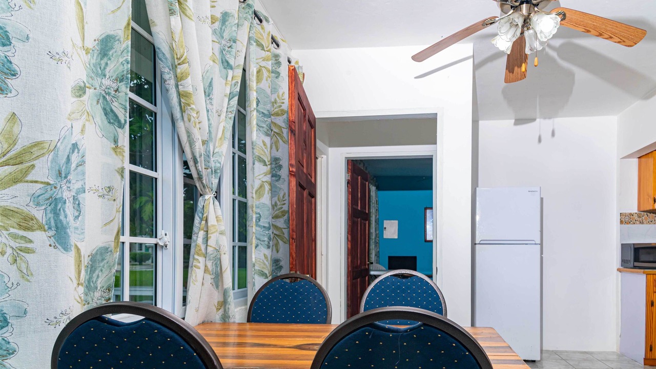 Photo of Bedroom in Orange Bay