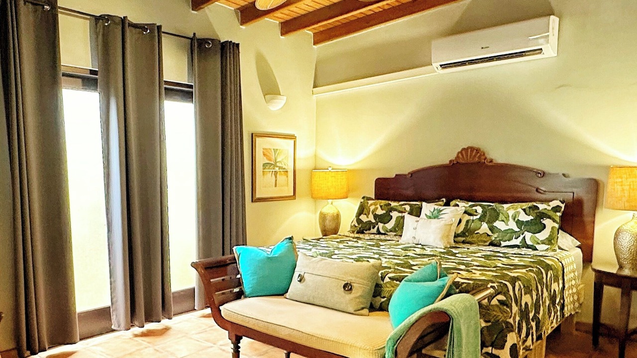 Photo of Bedroom in Opal