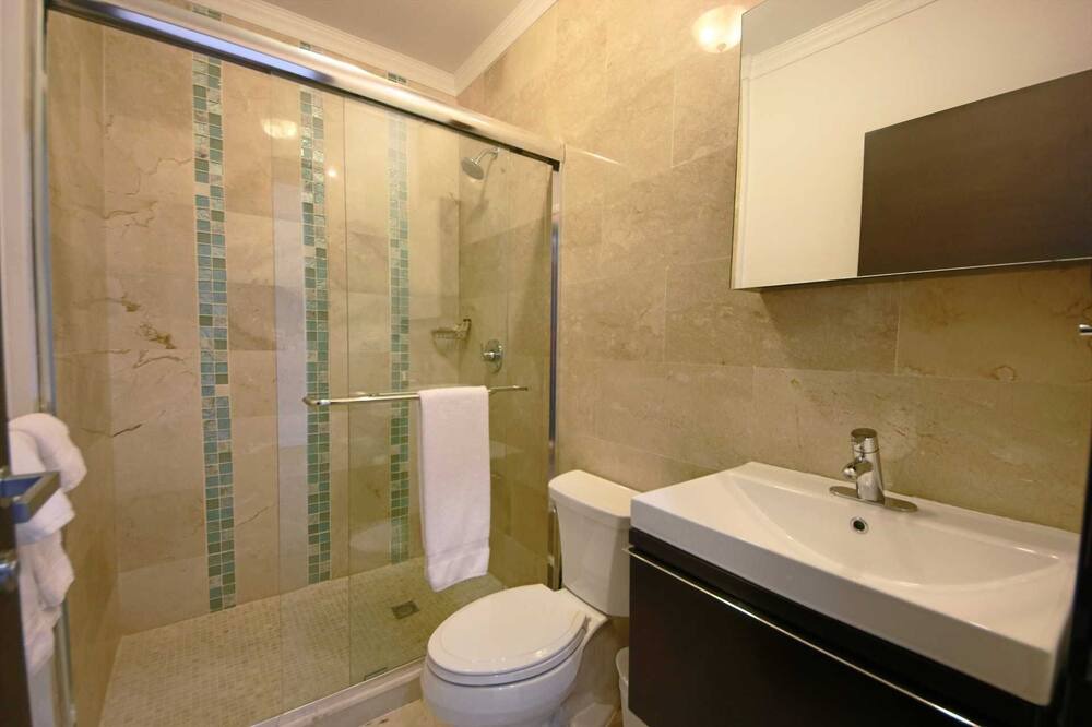 Photo of Bathroom in Washington