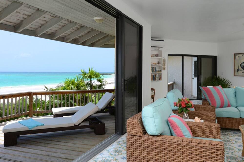 Photo of Livingroom in Double Bay