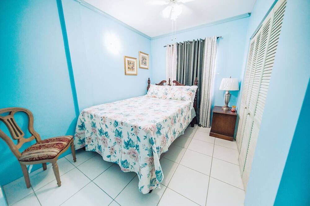Photo of Bedroom in St. David