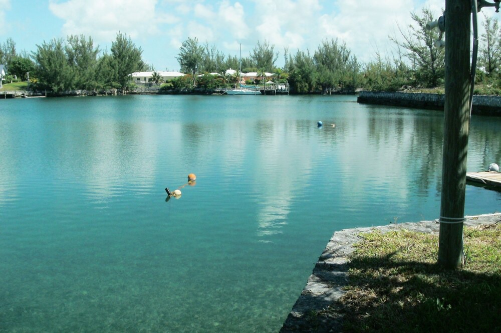 Photo of Others in Smith's Point