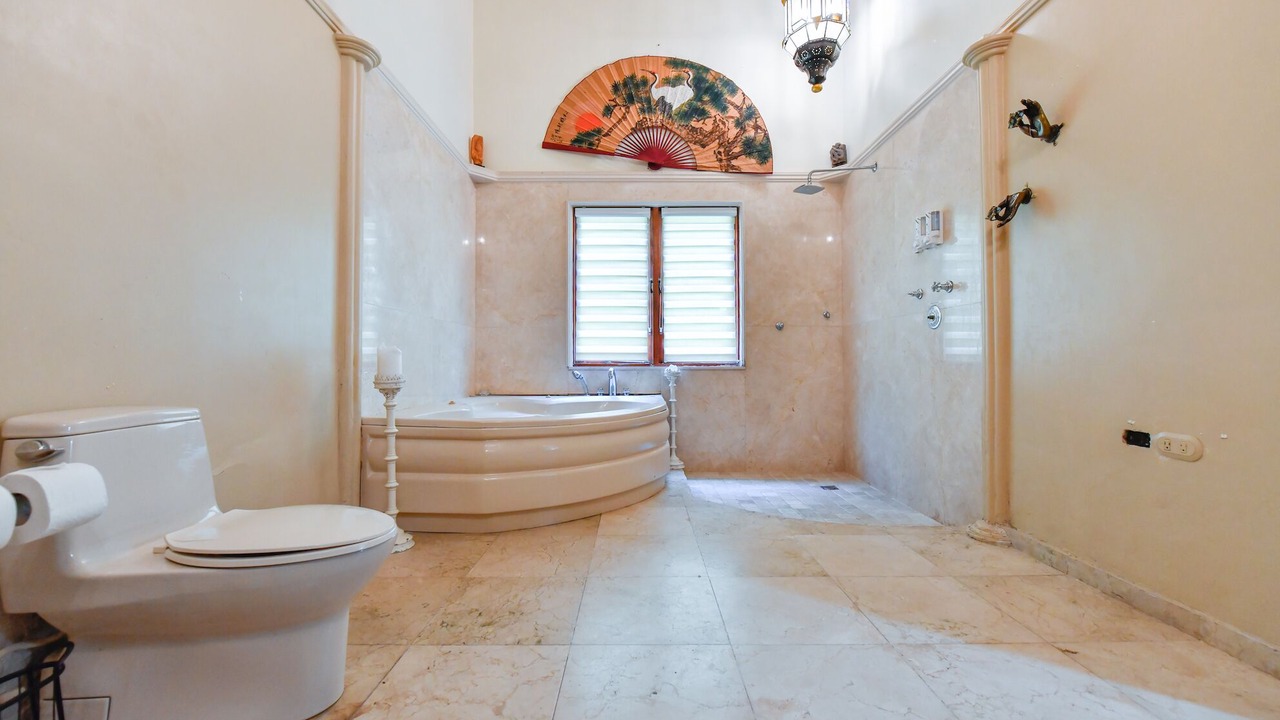 Photo of Bathroom in Oranjestad-West