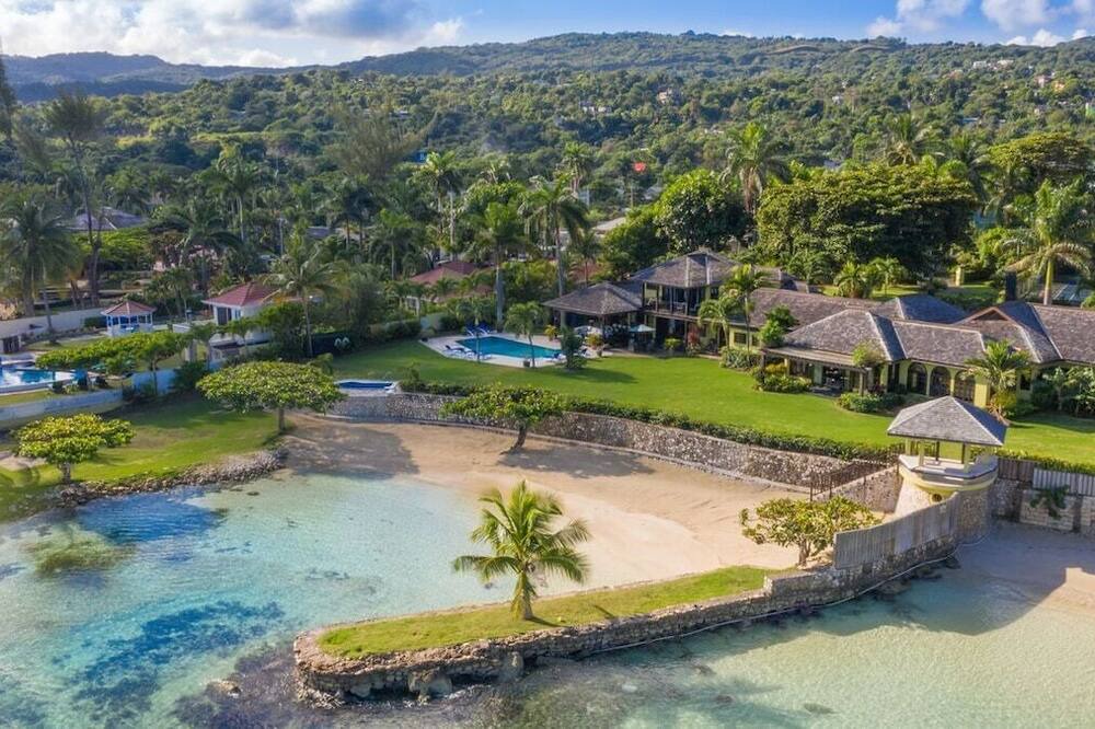 Photo of Outdoor in Mammee Bay
