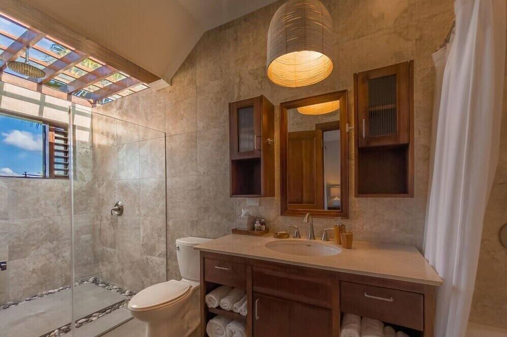 Photo of Bathroom in Mammee Bay