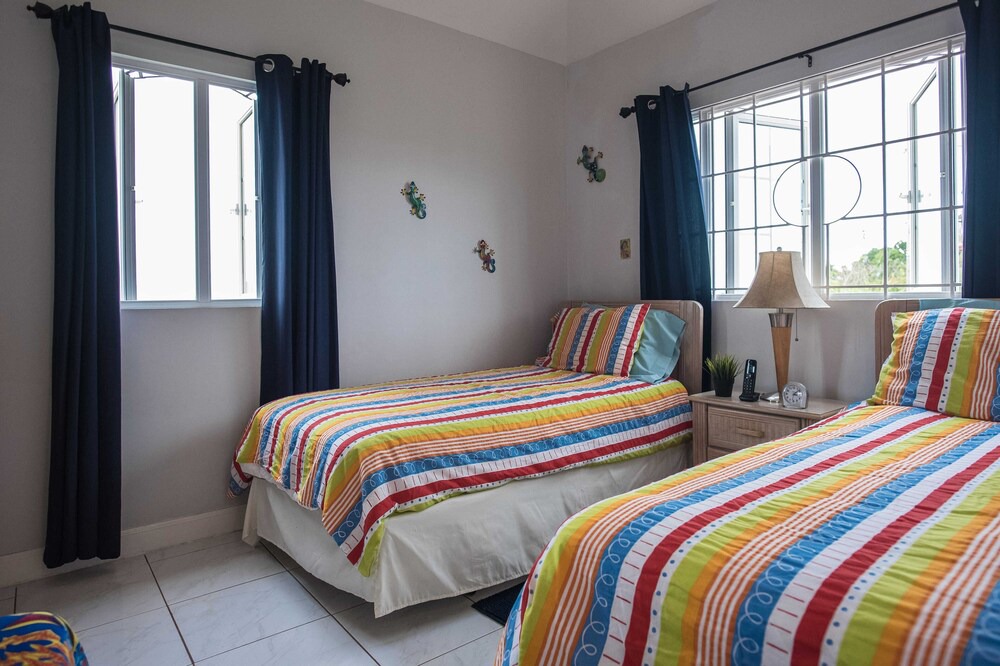 Photo of Bedroom in Mango Walk