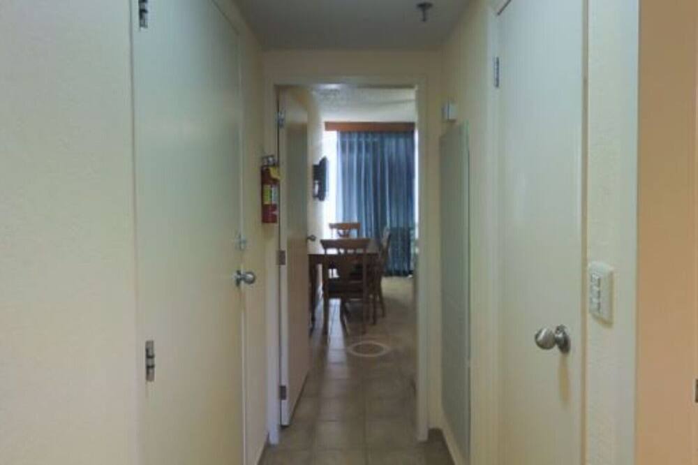 Photo of Others in Oranjestad-West