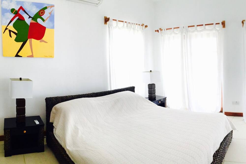 Photo of Bedroom in Lance aux Epines