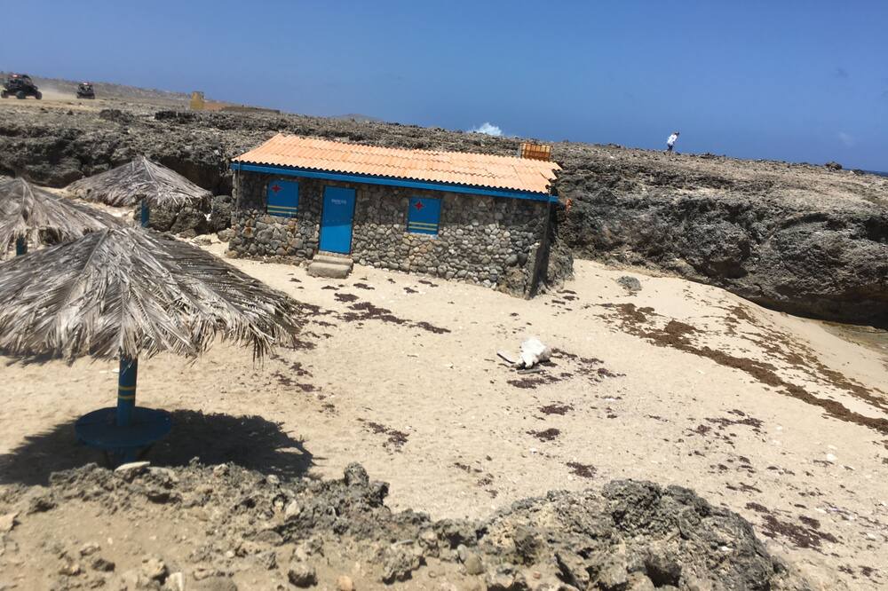 Photo of Others in Oranjestad-West