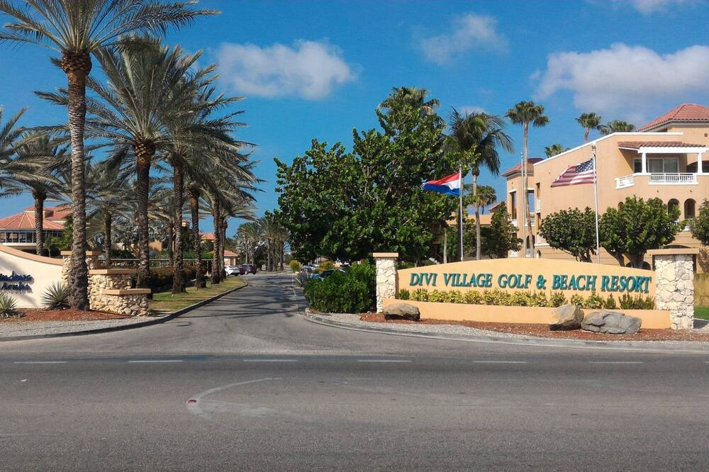 Photo of Others in Oranjestad-West