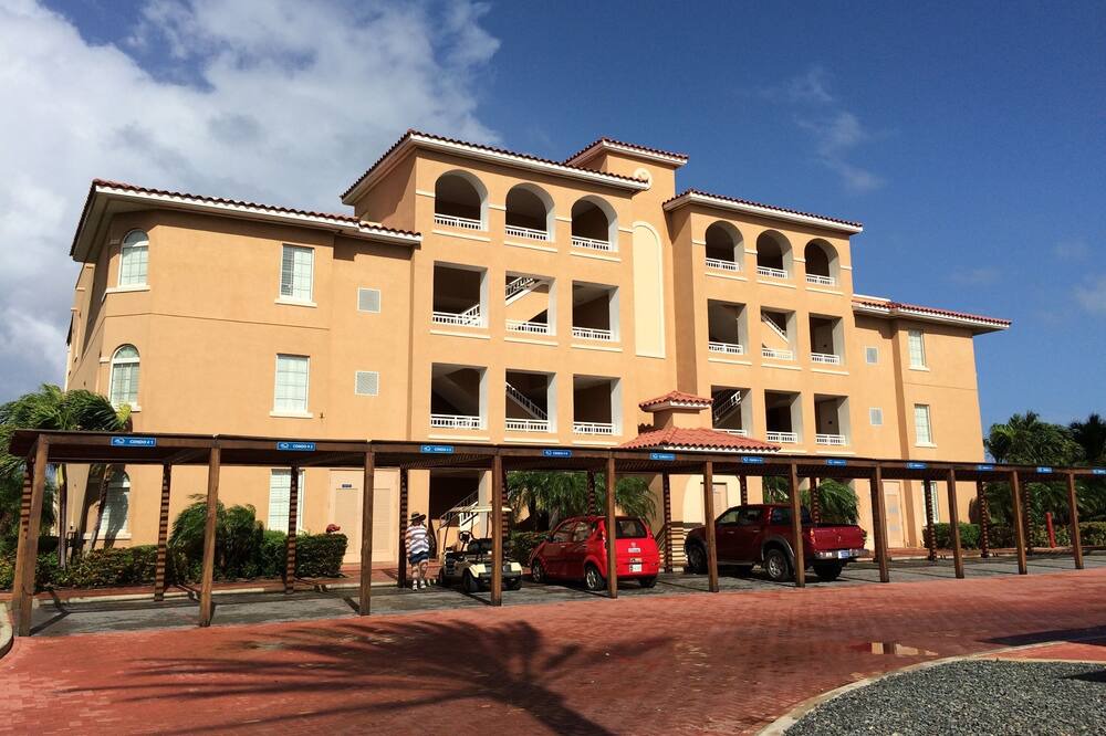 Photo of Others in Oranjestad-West