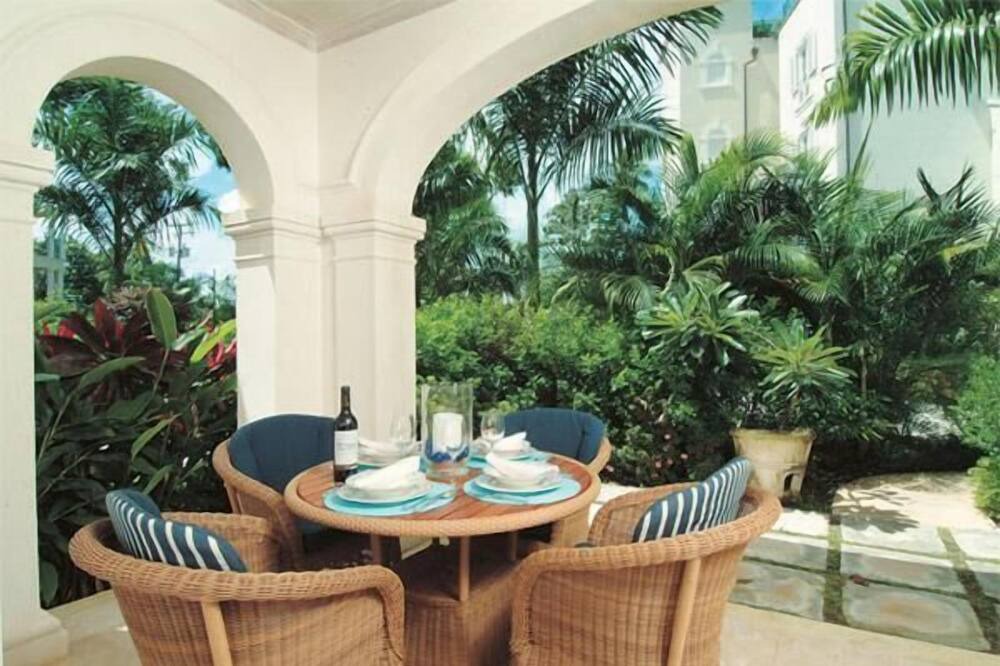 Photo of Patio Balcony in Speightstown