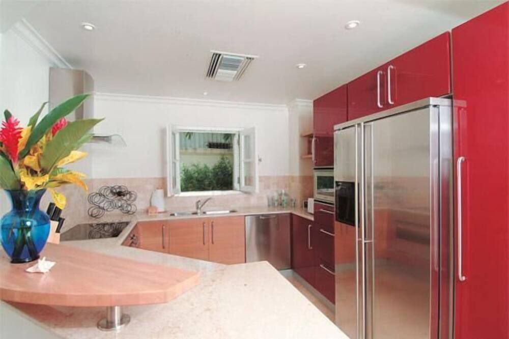 Photo of Kitchen in Speightstown