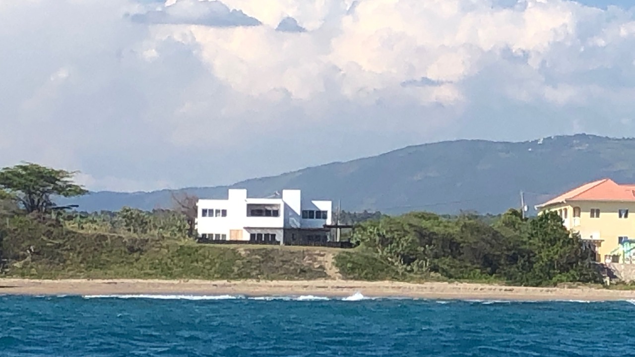 Photo of Others in Treasure Beach