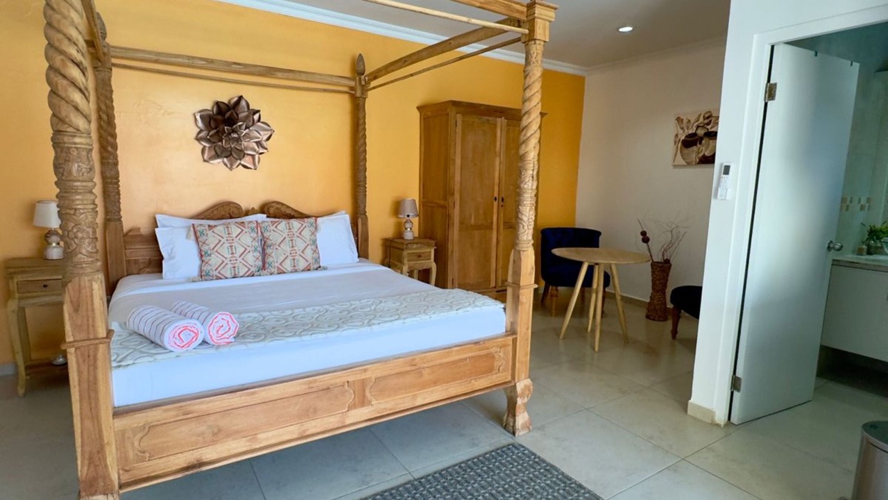 Photo of Bedroom in Palm Beach