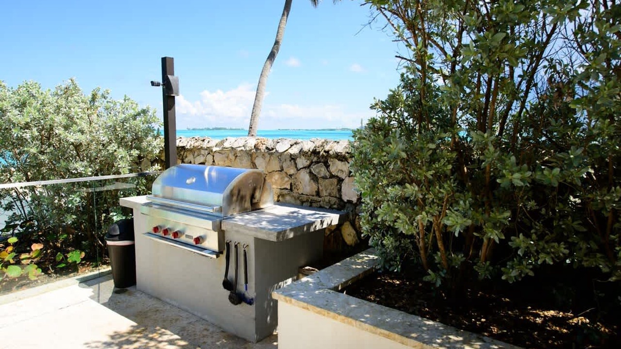 Photo of Others in Nassau