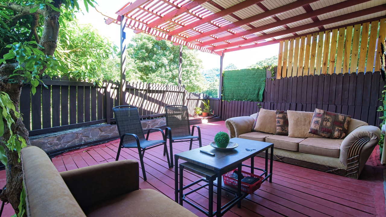 Photo of Patio Balcony in Trouya
