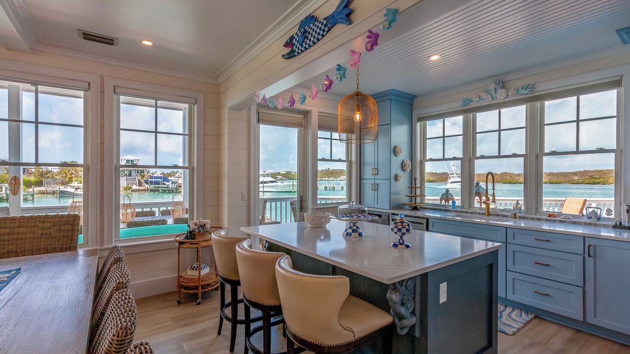 Photo of Patio Balcony in Hope Town