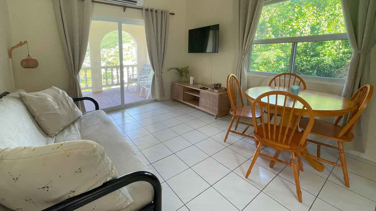 Photo of Livingroom in Belmont