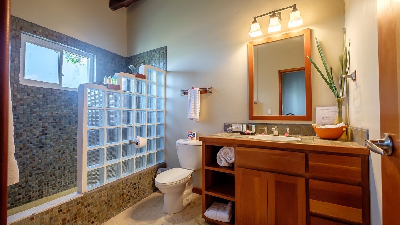Photo of Bathroom in San Pedro