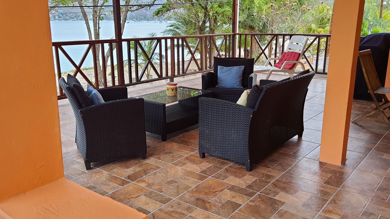Photo of Patio Balcony in Lower Bay