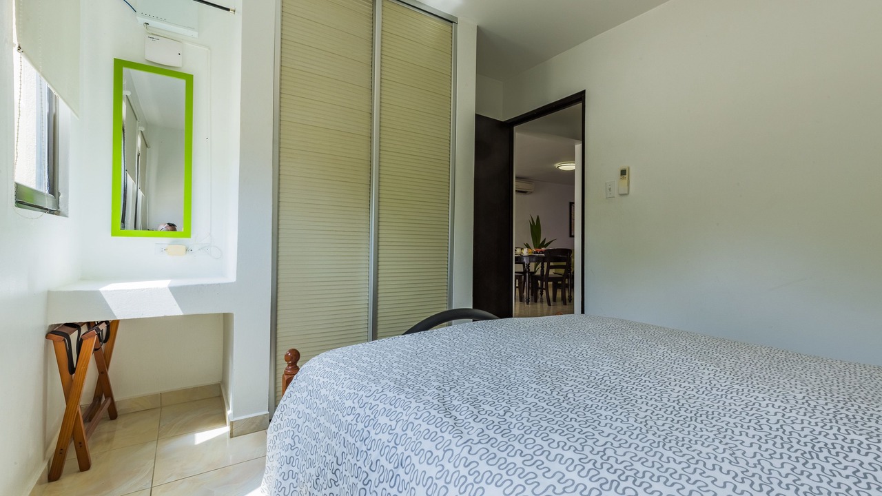 Photo of Bedroom in Opal