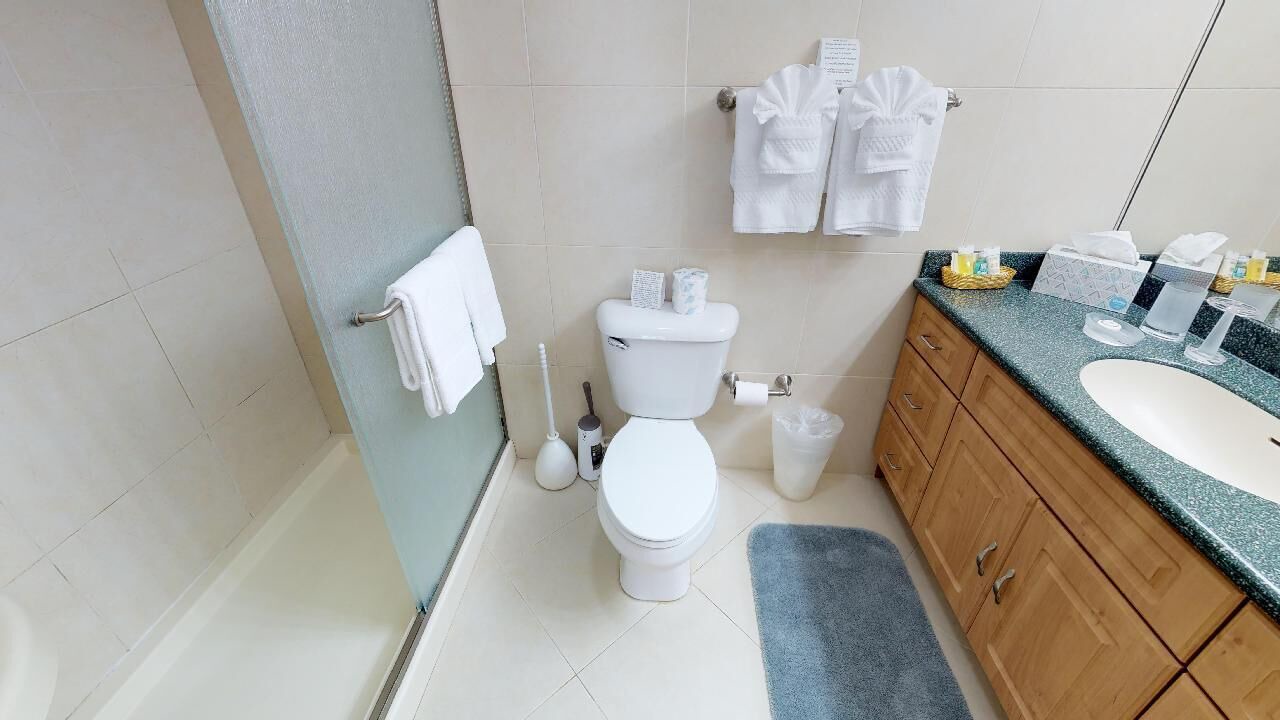 Photo of Bathroom in Seven Mile Beach