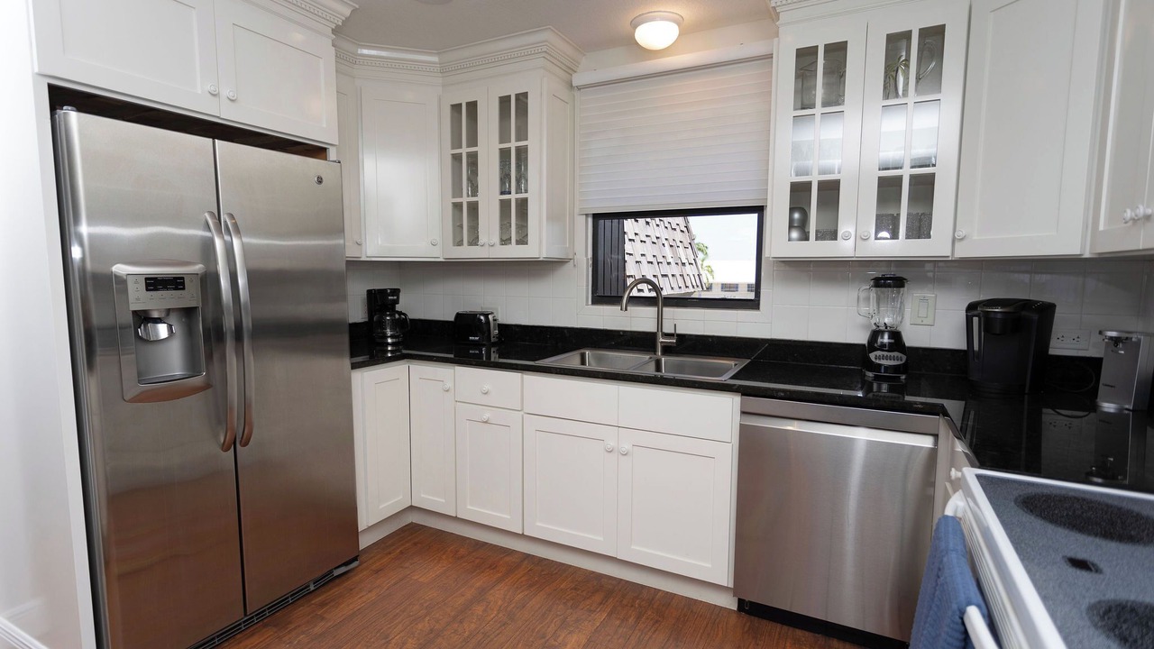 Photo of Kitchen in Seven Mile Beach