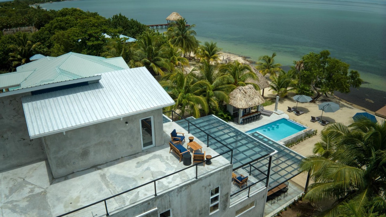 Photo of Others in Placencia