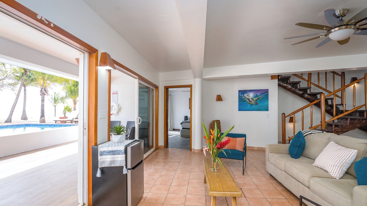 Photo of Livingroom in Placencia