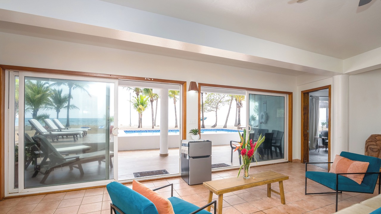 Photo of Livingroom in Placencia