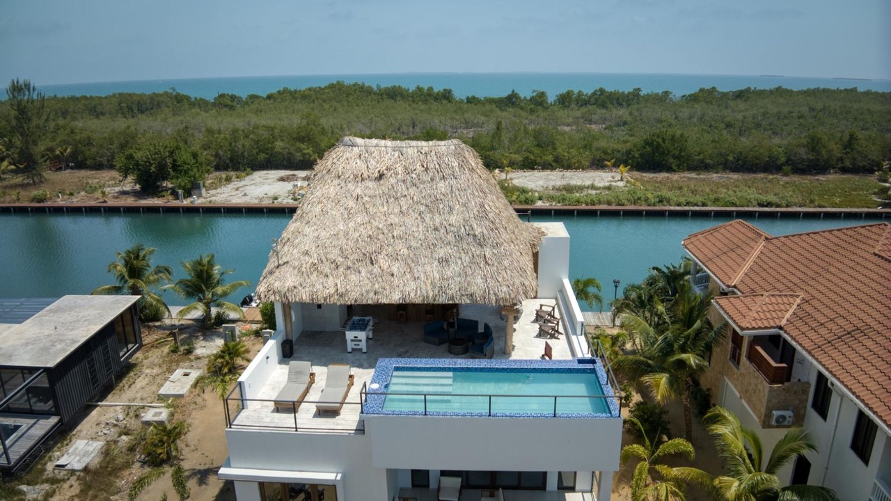 Photo of Others in Placencia