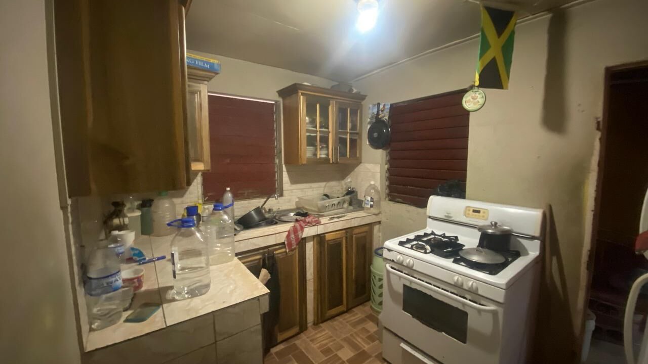 Photo of Kitchen in New Kingston