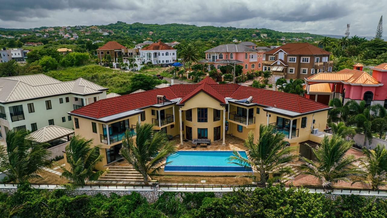 Photo of Outdoor in Tower Isle