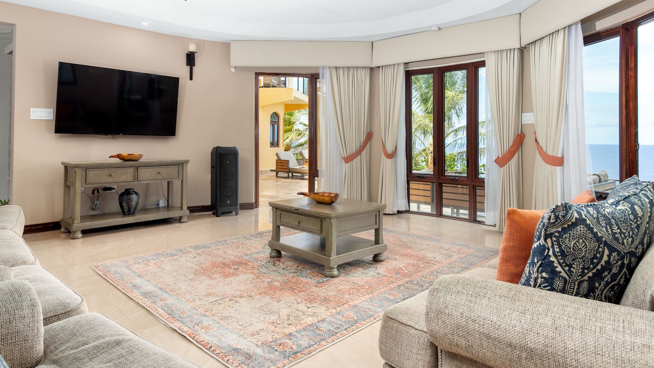 Photo of Livingroom in Tower Isle