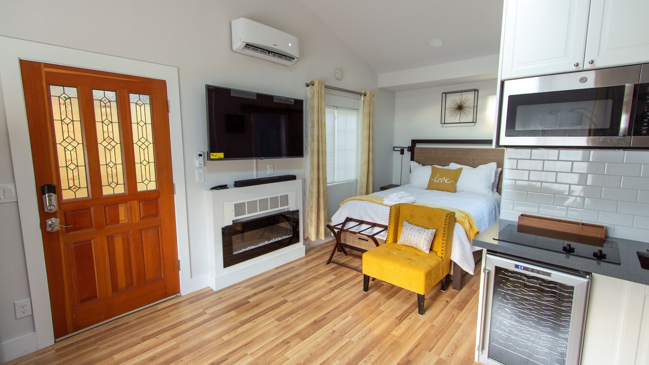 Photo of Livingroom in Sellwood-Moreland