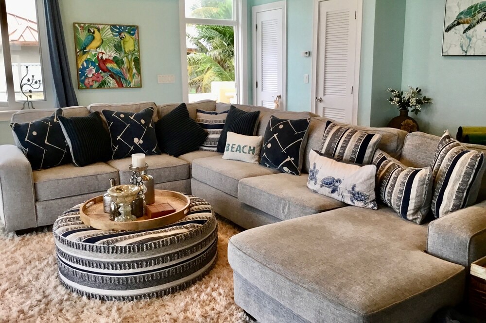 Photo of Livingroom in High Rock