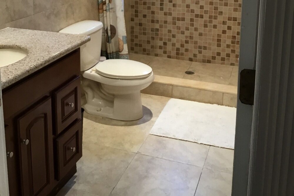 Photo of Bathroom in High Rock