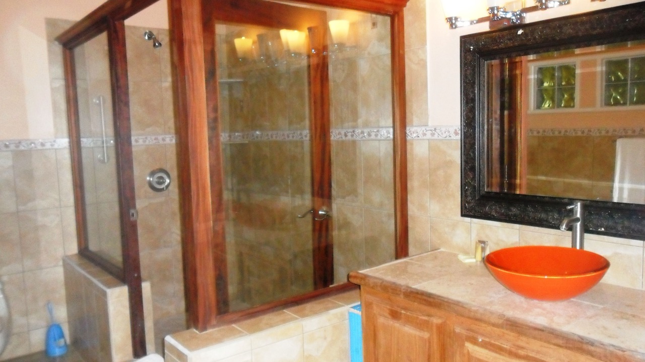 Photo of Bathroom in Soufriere Quarter