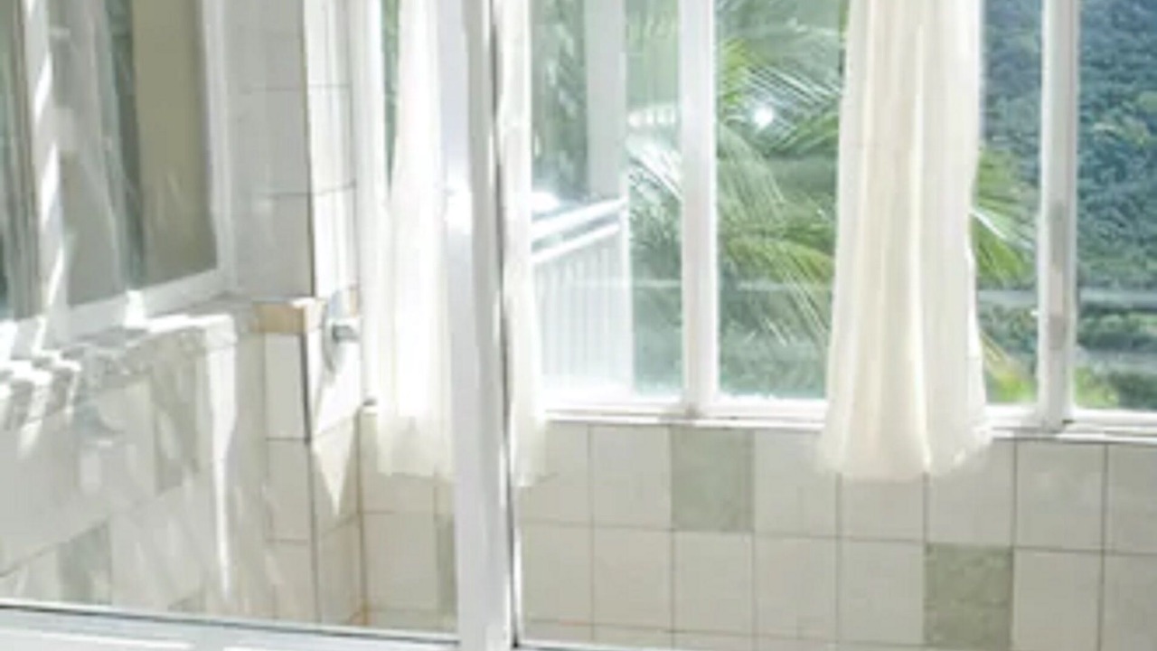 Photo of Bathroom in Soufriere Quarter